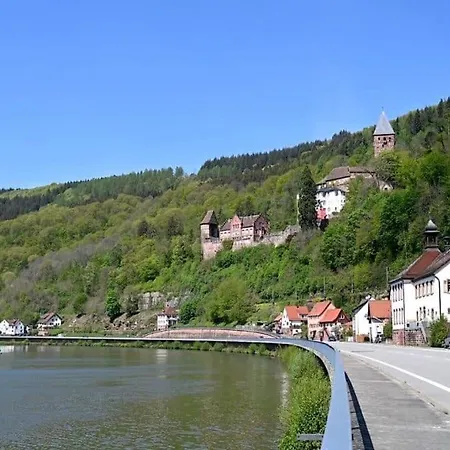 Guest house Zur Wolfsschlucht Zwingenberg (Baden-Wurttemberg)